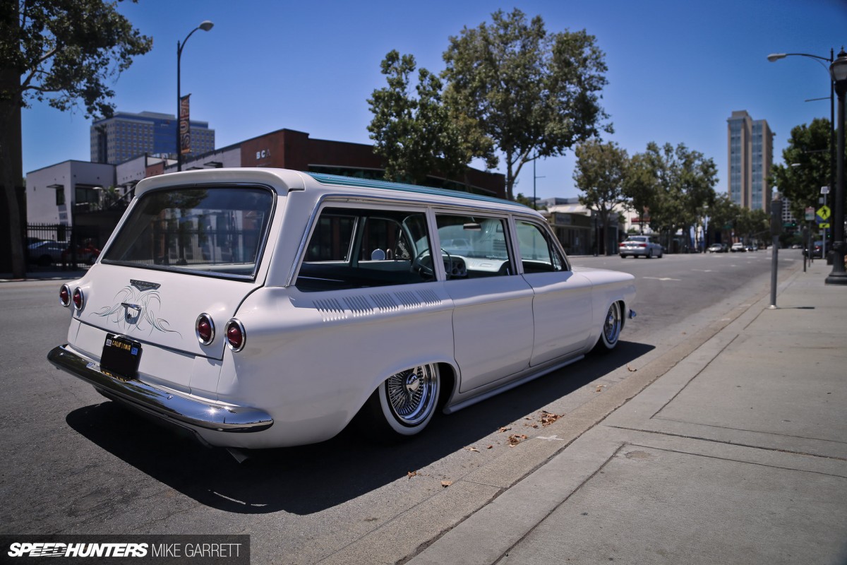 COPIE CORVAIR-WAGON-LOWRIDER-2