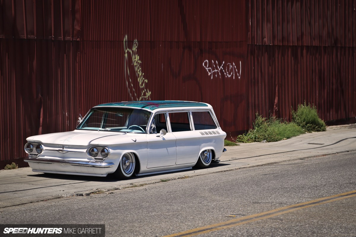 COPIE CORVAIR-WAGON-LOWRIDER-31