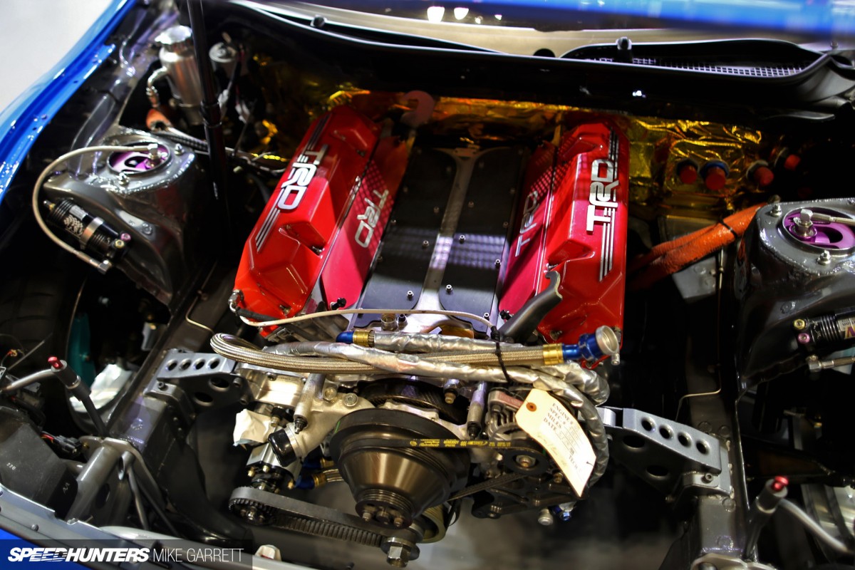 Osaka-Auto-Messe-14-24