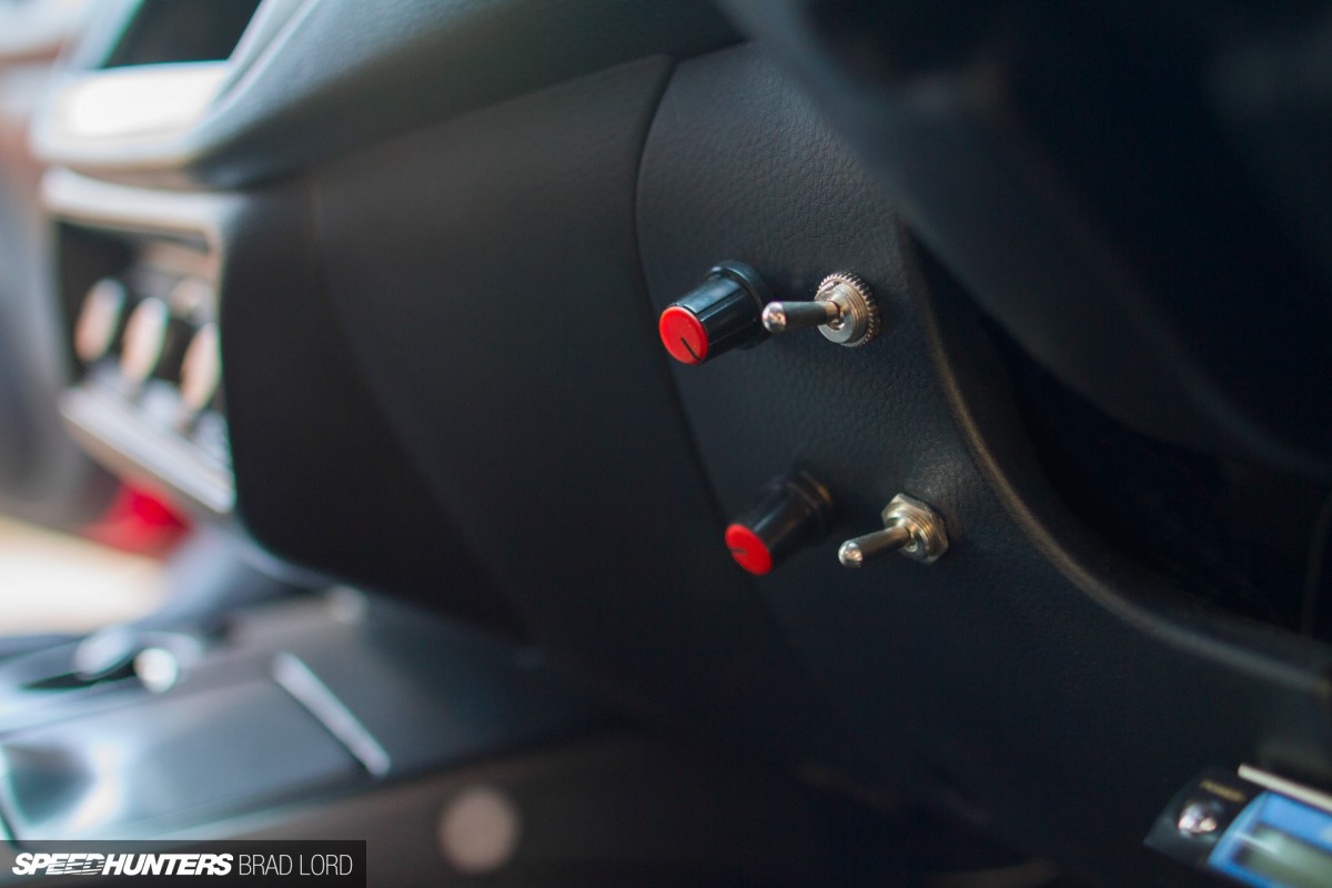 E & h_evo_viii_1344