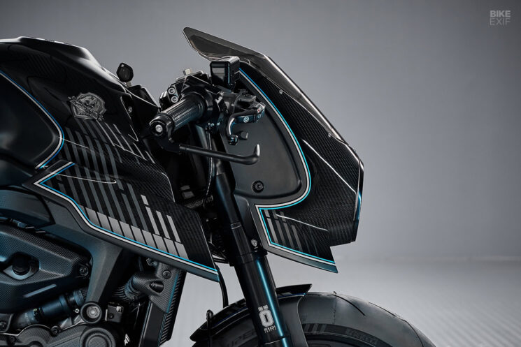 Monster Ducati personnalisé par artisanat rugueux