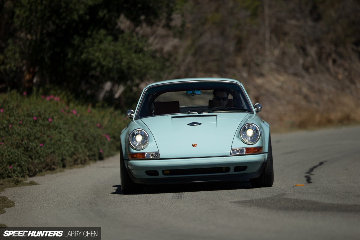 Larry_chen_peedhunters_singer_911_dubai-47