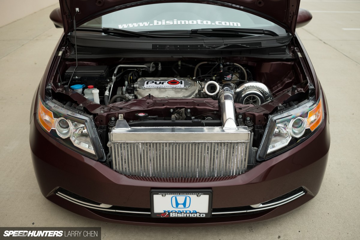 Larry_chen_speedhunters_bisimoto_honda_odyssey-9