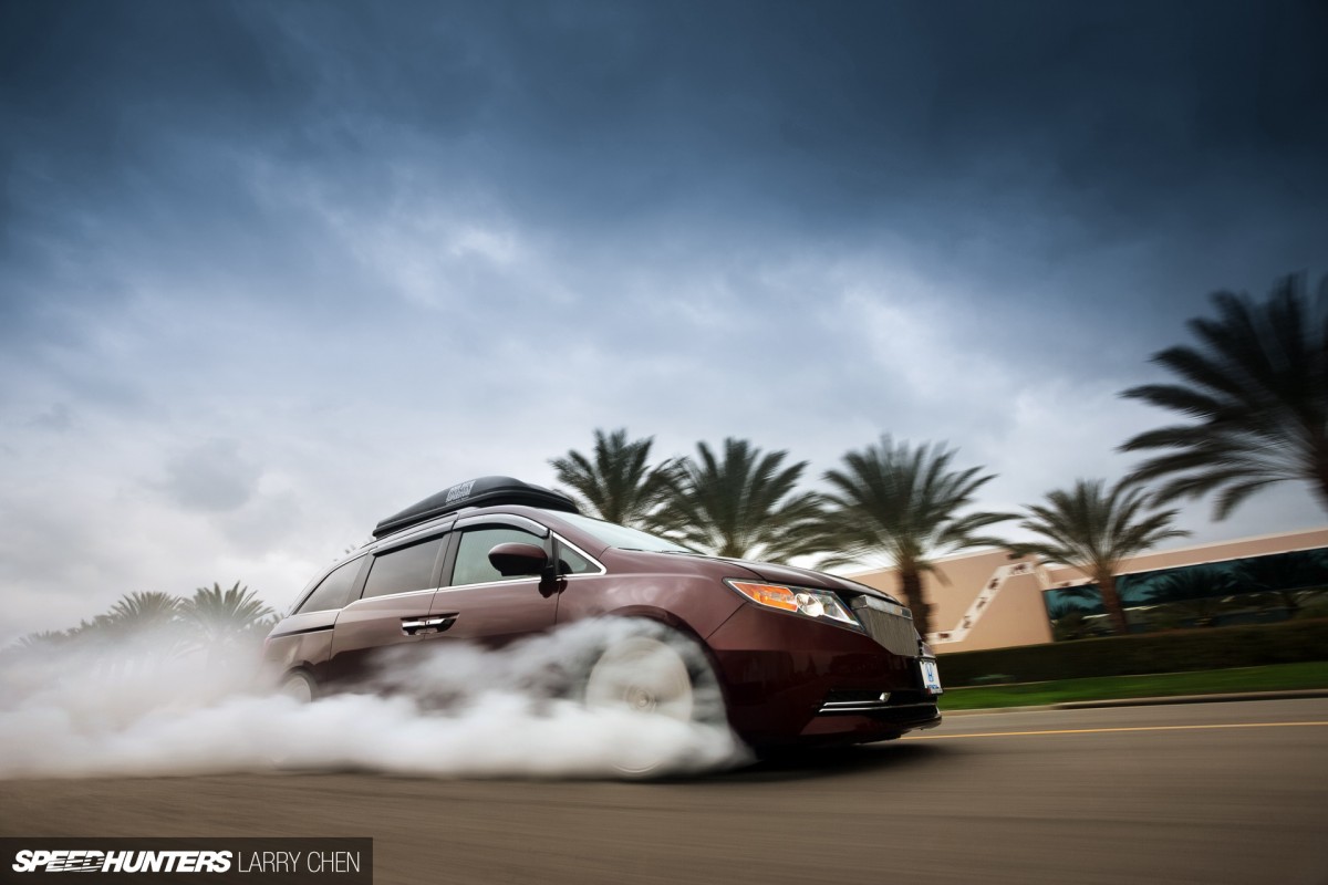 Larry_chen_speedhunters_bisimoto_honda_odyssey-2