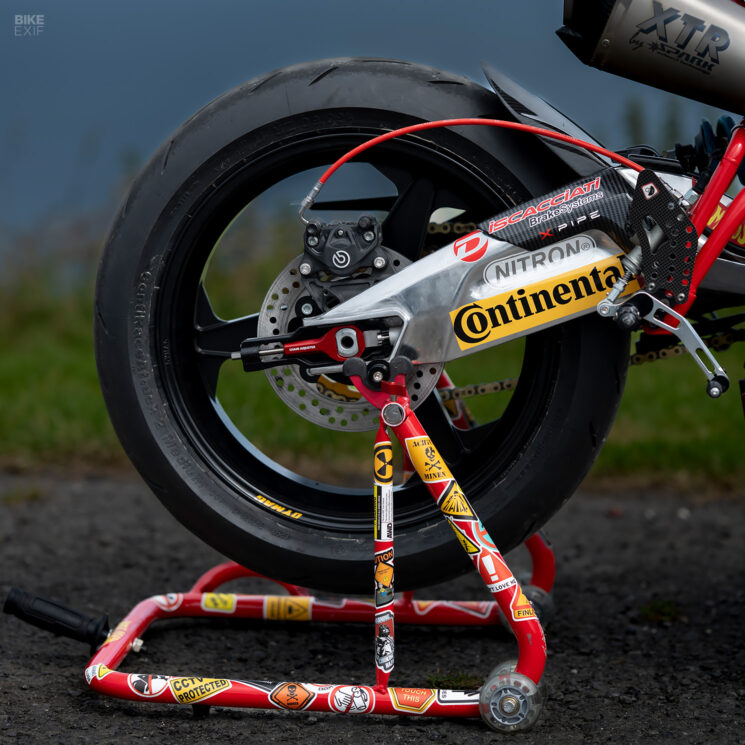 Guerrilla Royal Enfield personnalisé 450 par xtr pepo