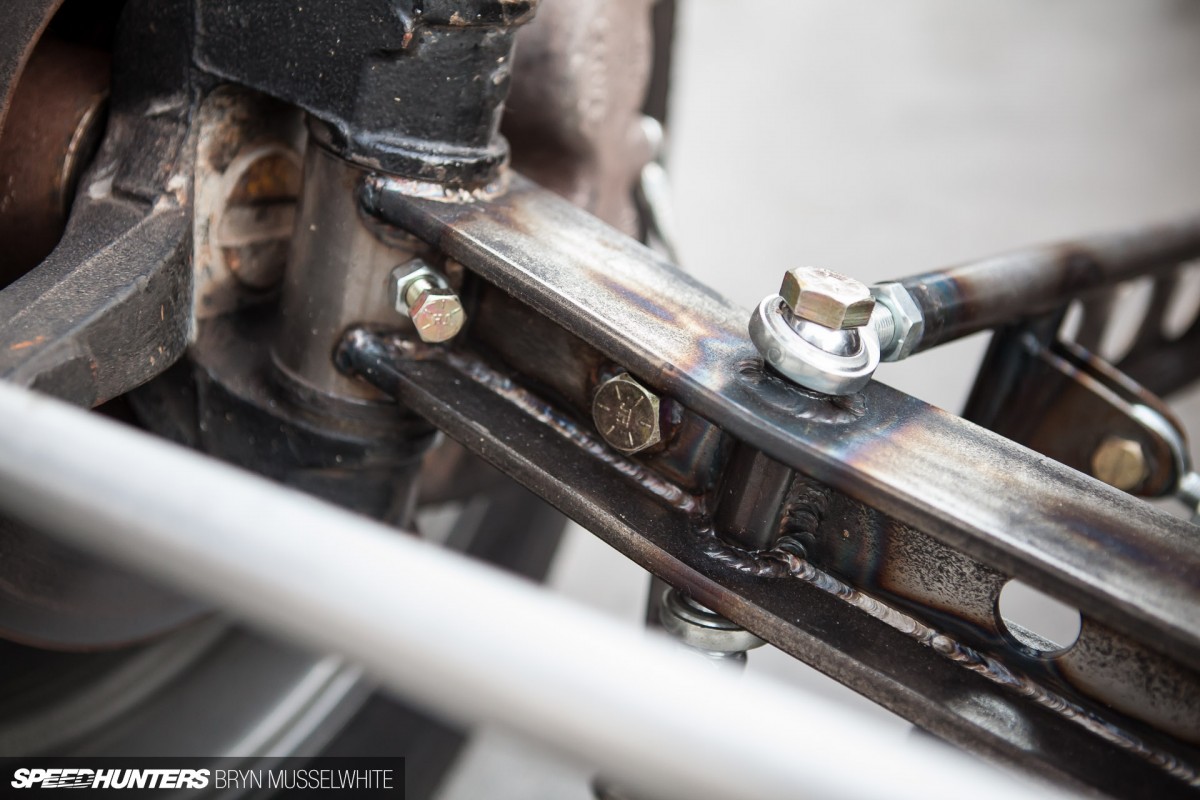 Coupworm Specialties Alloy Dual-8