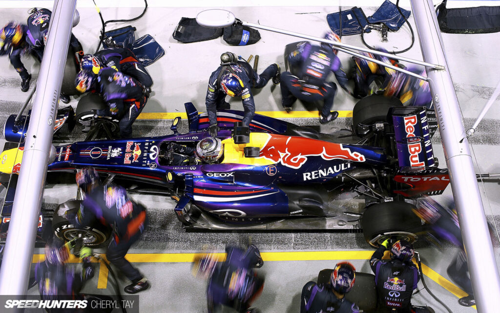 Street Life At The Singapore F1 Grand Prix