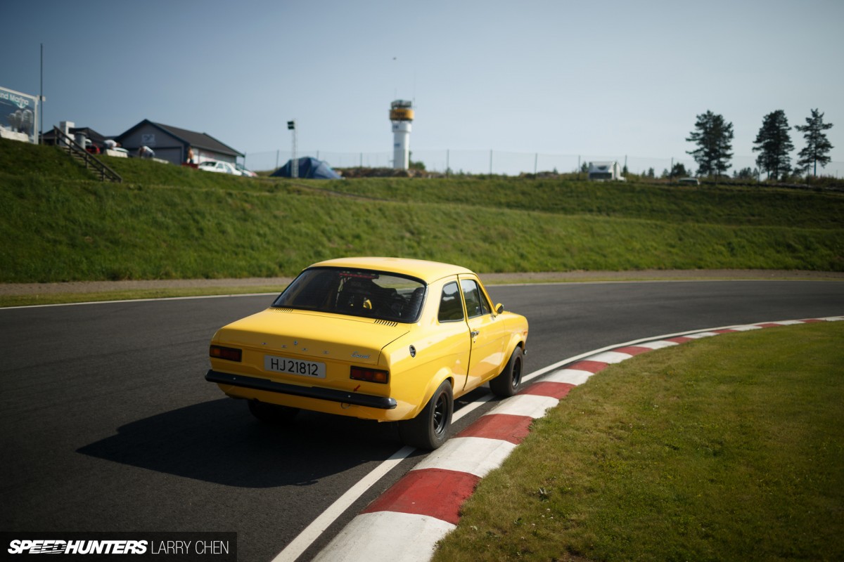 Larry_chen_peedhunters_ford_escort_mk1-5