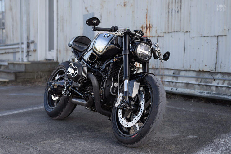 BMW Custom R Ninet 100 ans par Denys Nevozhai