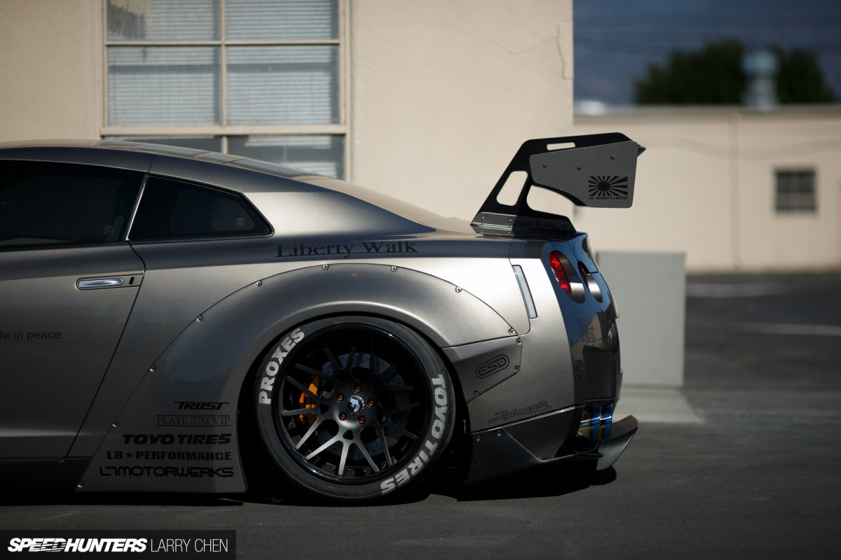 Larry_chen_speedhunters_liberty_walk_nisan_gtr_r35-16