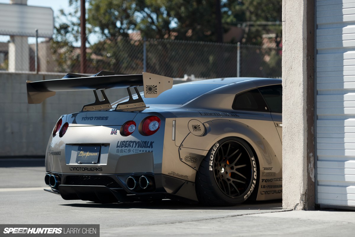 Larry_chen_speedhunters_liberty_walk_nisan_gtr_r35-27
