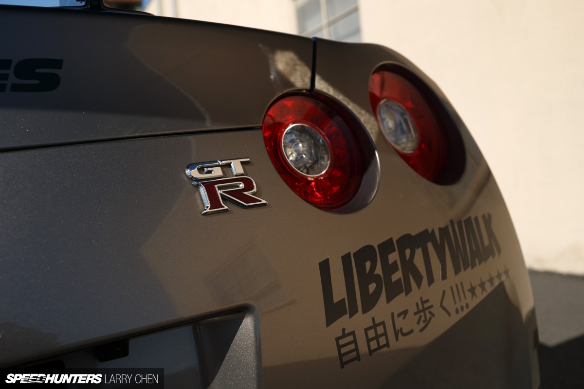 Larry_chen_speedhunters_liberty_walk_nisan_gtr_r35-26