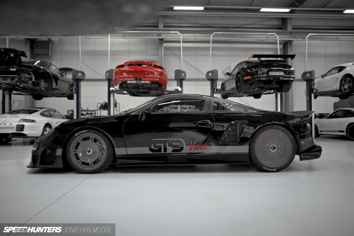 L'atelier de spécialiste Porsche Tuners 9ff