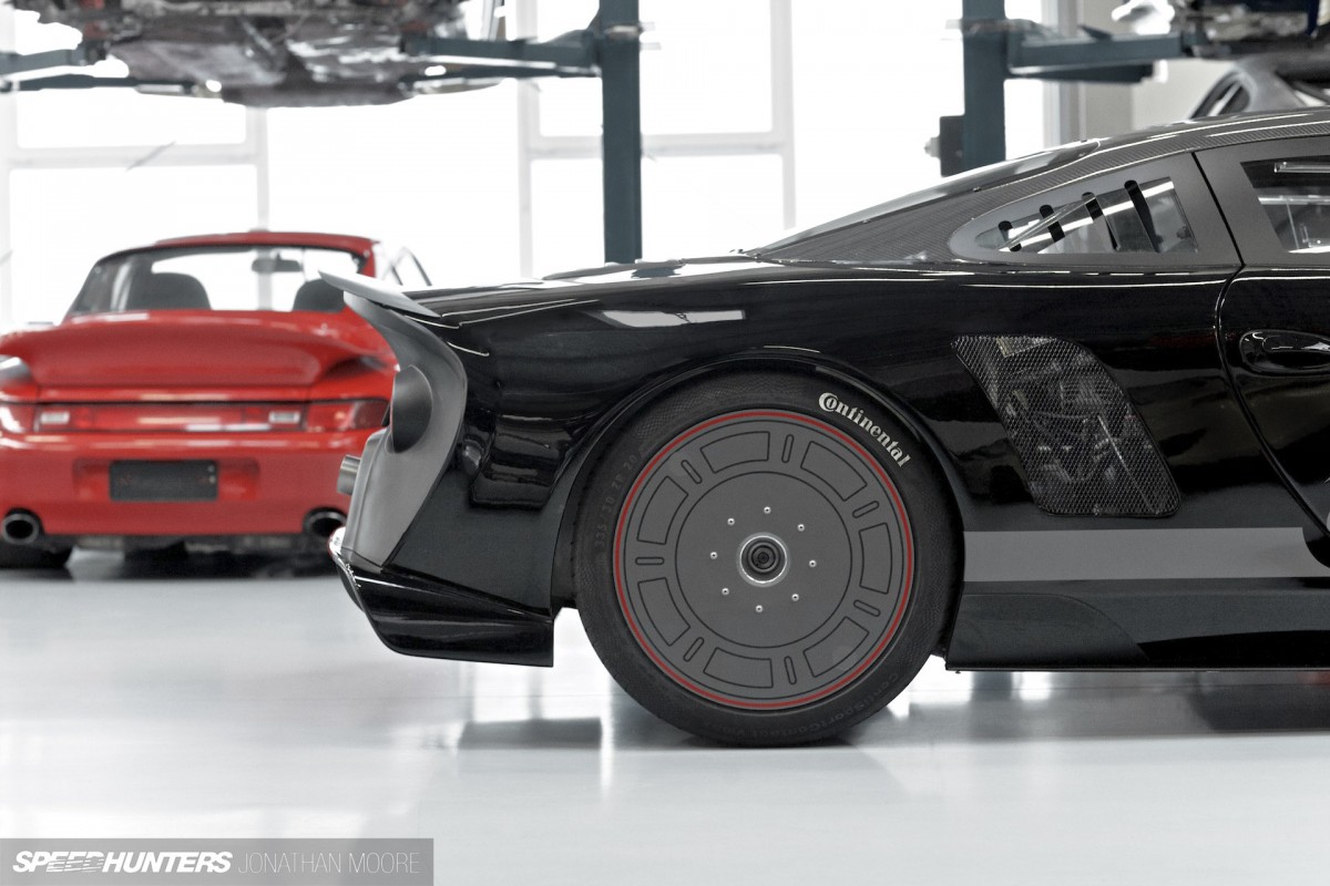 L'atelier de spécialiste Porsche Tuners 9ff