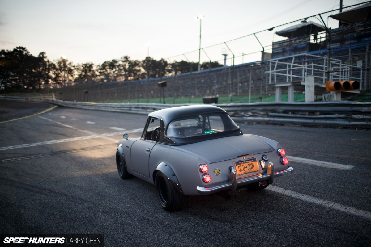 Larry_chen_peedhunters_datsun_roadster_nyc-4