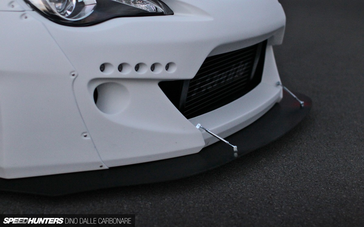 Rocket-Bunny-86-Ver2-09