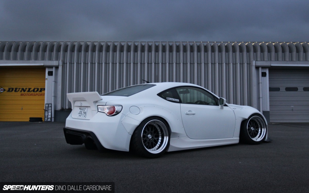 Rocket-Bunny-86-Ver2-14