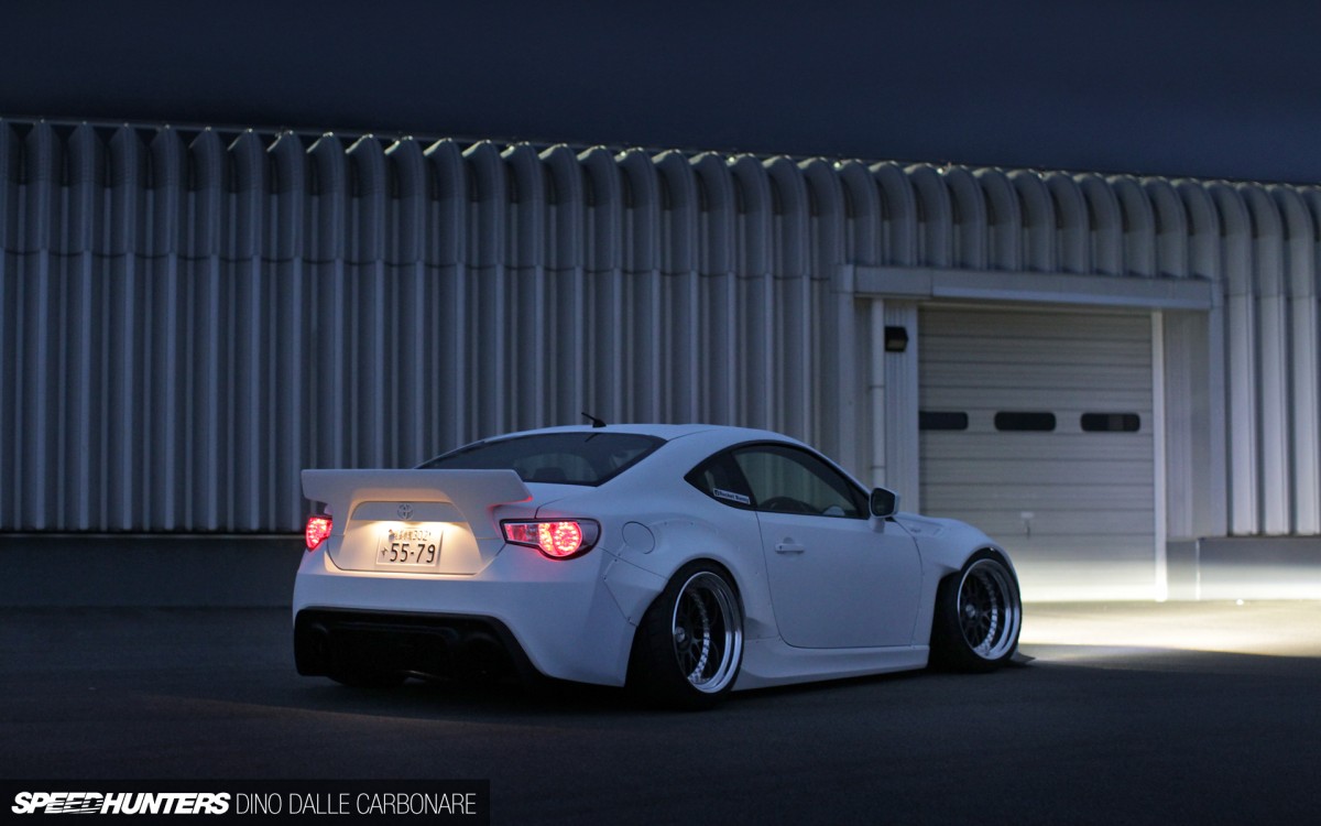 Rocket-Bunny-86-Ver2-16