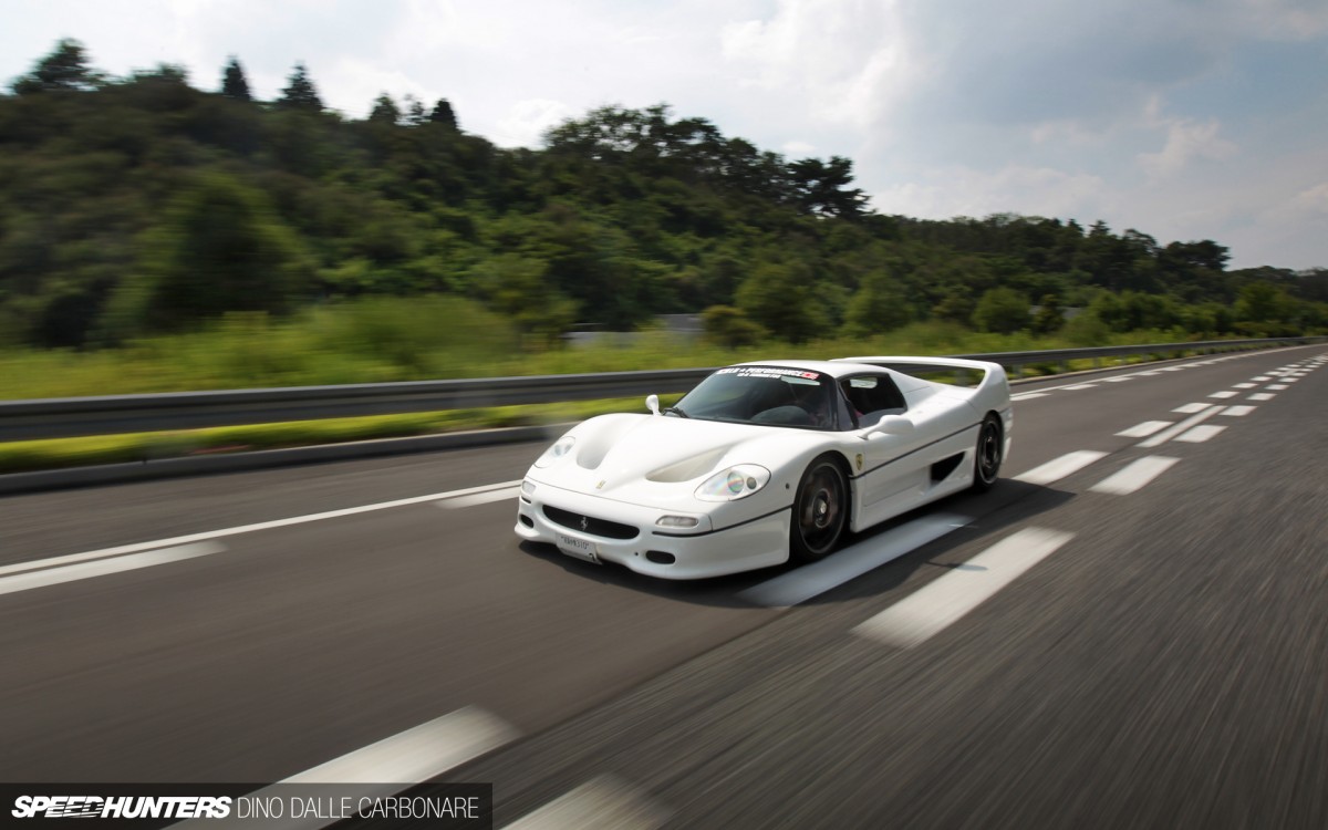 Liberty-Walk-F50-32