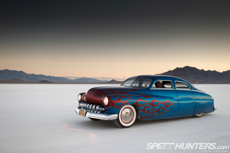 Sedan sur le sel: un mercure kustom