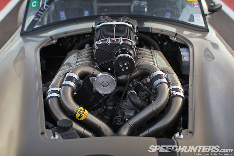 V12-Cobra-10