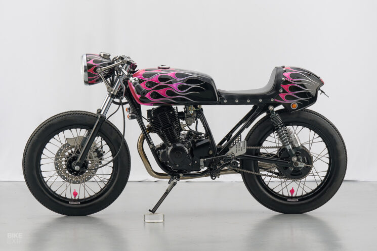 Yamaha SR150 Café Racer par Mike's Garage
