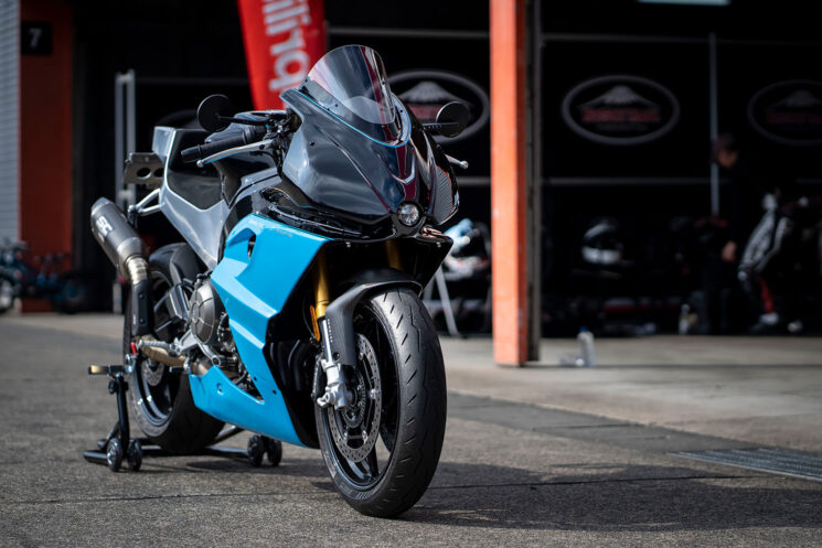 Custom Aprilia Rs 660 SportBike par 46works