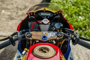 Un coureur de rue Honda Grom avec une moto à deux temps, par Cohn Racers, États-Unis