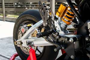 Un coureur de rue Honda Grom avec une moto à deux temps, par Cohn Racers, États-Unis