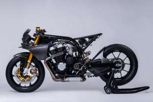 Café racer Honda CB750 moderne par Carriero Corse