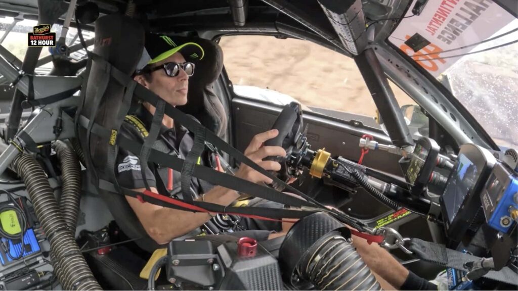 Oui, Rossi participe à nouveau aux 12 heures de Bathurst, voici comment regarder