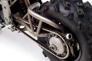 Rencontrez Frank, une Triumph Speed ​​Triple personnalisée construite pour Rebel Yell par Classified Moto