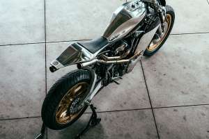 KNTT : Un Knucklehead sportif propulsé par S&S de Max Hazan