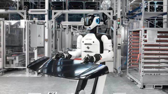 Usine de robots BMW 7 700x394