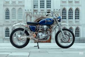 Traîneau du désert Kawasaki W650 par Dirty Dick's Motos
