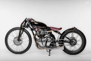 Royal Enfield Super Meteor 650 personnalisé par Purpose Built Moto