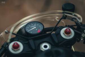 BMW R nineT sur le thème de Batman par Smoked Garage