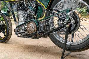 Garage construit Triumph 6