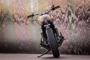Triumph Thruxton personnalisée par Down & Out Café Racers