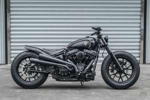 Thunder Chaser : Rough Crafts fête son 10e anniversaire avec un bobber Softail
