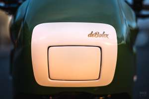 Kawasaki ZRX1200R personnalisé par deBolex Engineering