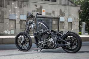 Rough Crafts Lame Aeternum Harley Davidson Street Bob 16