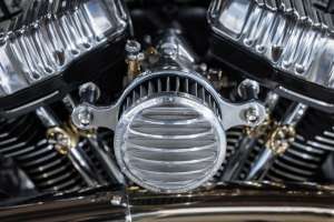 Rough Crafts Lame Aeternum Harley Davidson Street Bob 7