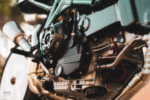 Ducati 996 café racer par VR Customs