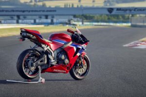Honda choisit les motos plutôt que les voitures en Corée du Sud et arrête complètement de vendre des automobiles