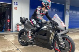 La journée d&rsquo;essai pluvieuse d&rsquo;Aprilia pourrait en fait compter plus qu&rsquo;une victoire en course