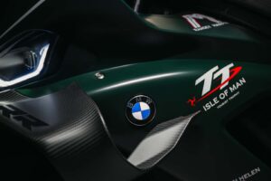 La nouvelle Superbike en édition limitée de BMW célèbre la plus grande course de motos au monde