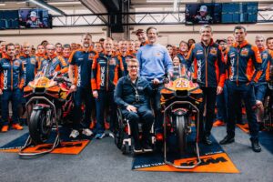 Tech3 s&rsquo;en tient à KTM Power. KTM sauvé une fois de plus