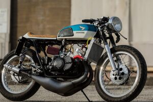 Jeudi en arrière—HonDeath : Un CL350 fou avec 100 chevaux à disposition