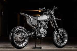 Supermotard Beta M4 personnalisé par Emporio Elaborazioni Meccaniche